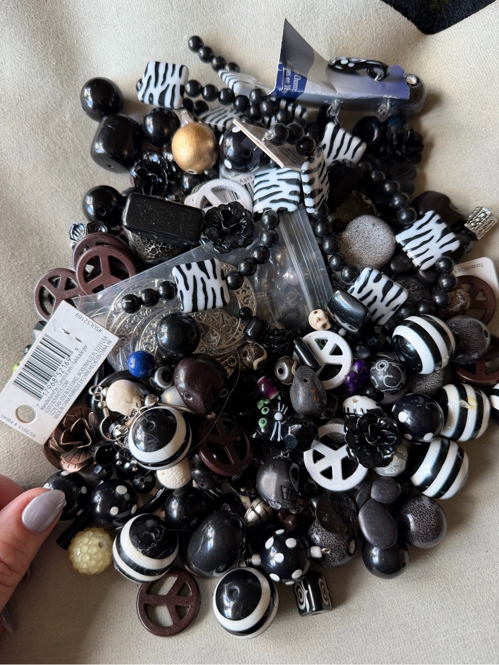 Black & White Mixed Bead Necklace 2 Pounds